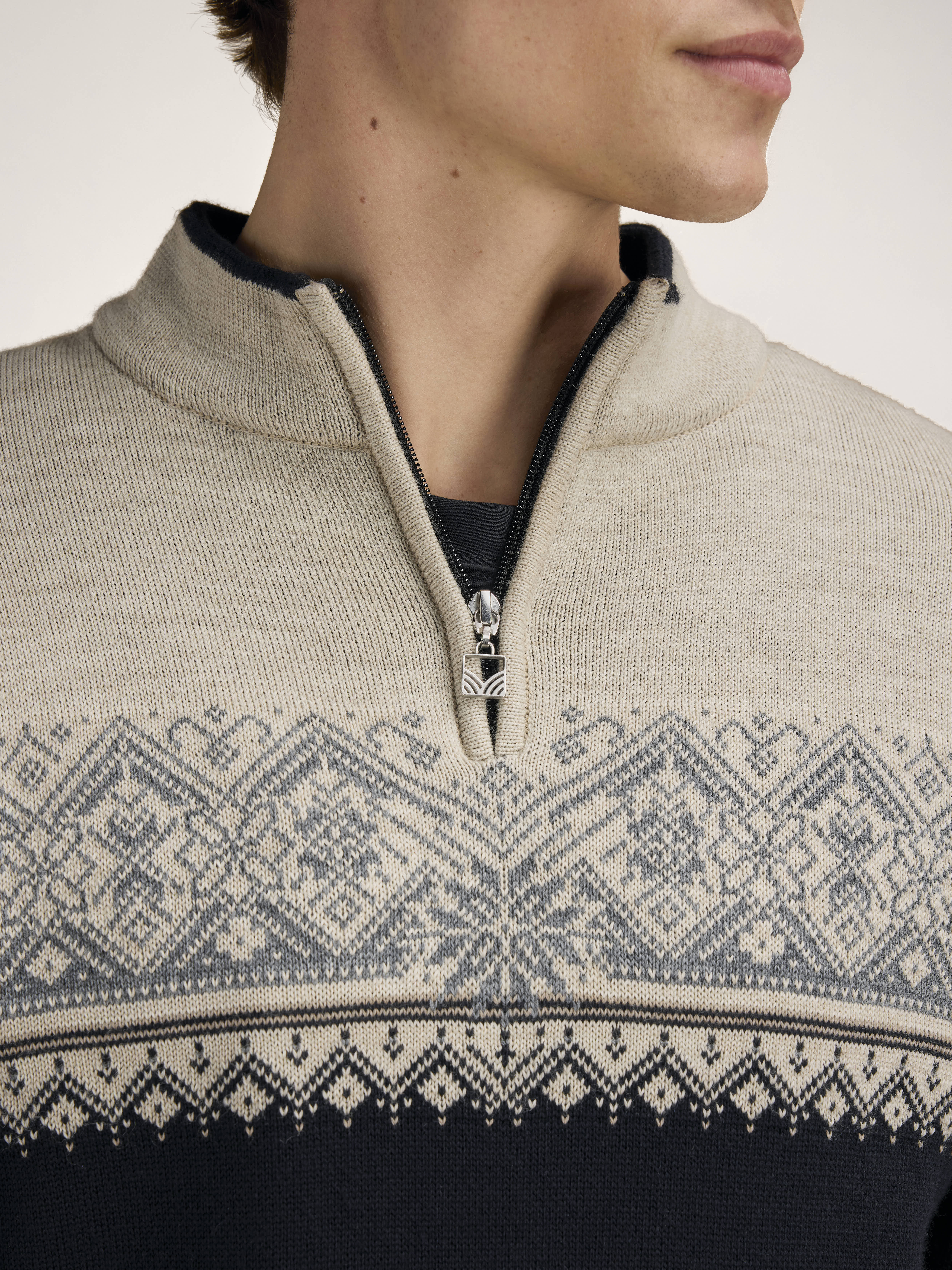 Moritz Men’s Sweater - Merino Wool Black Sandstone