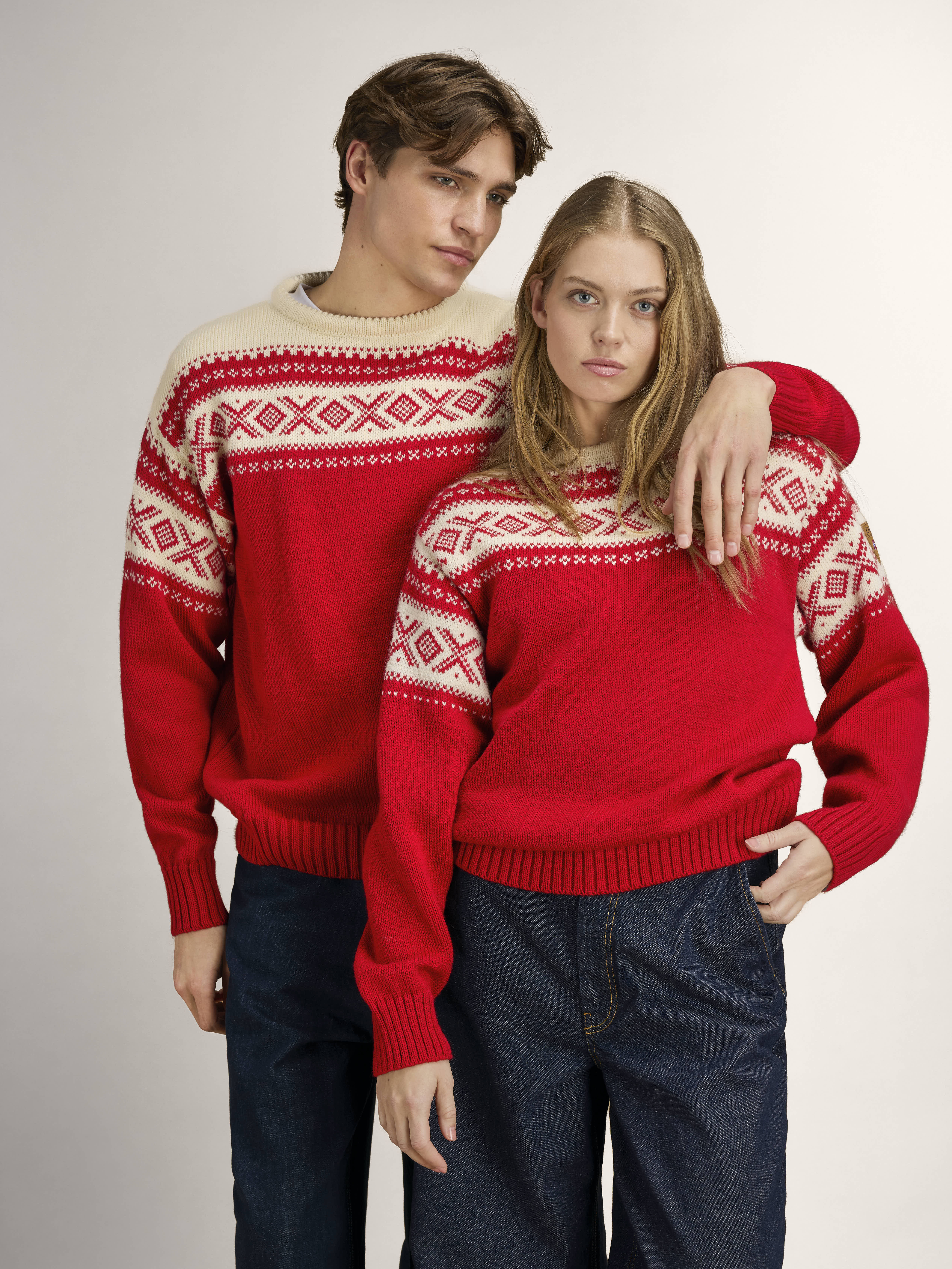 Cortina 1956 Sweater - Norwegian Wool Raspberry Offwhite