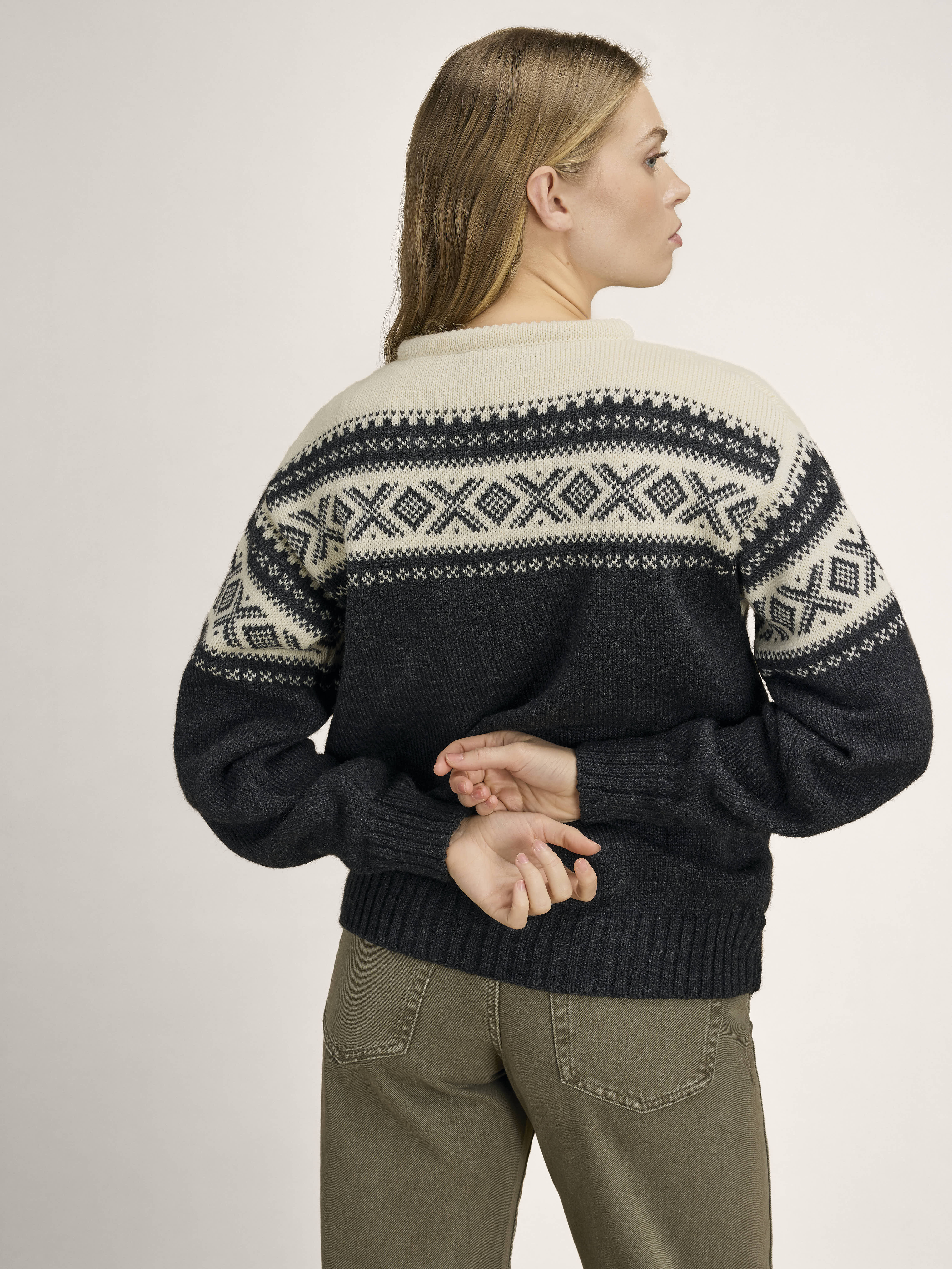 Cortina 1956 Sweater - Norwegian Wool Dark Charcoal
