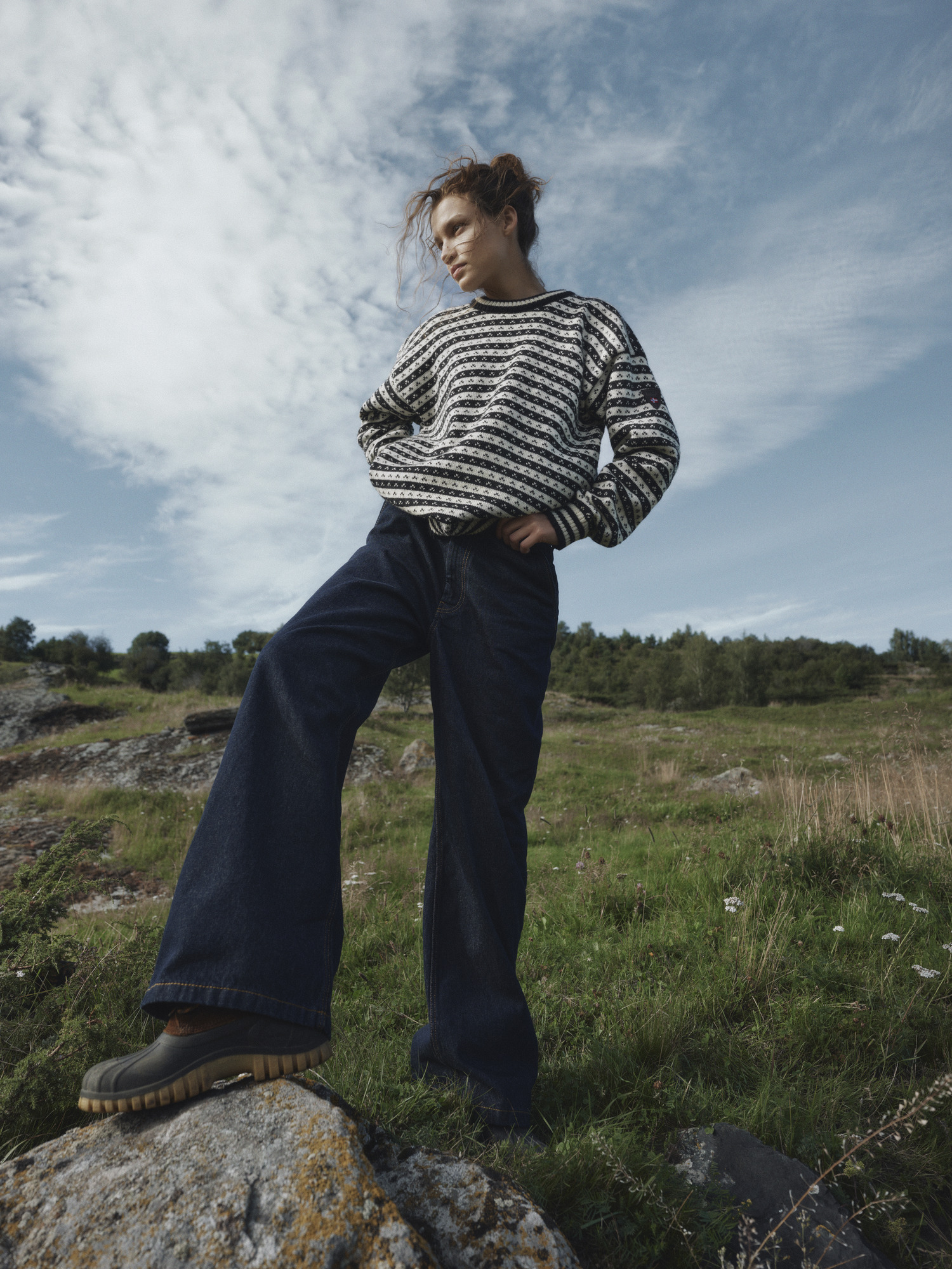 Skipsleia Unisex Sweater - Norwegian Wool Black Offwhite