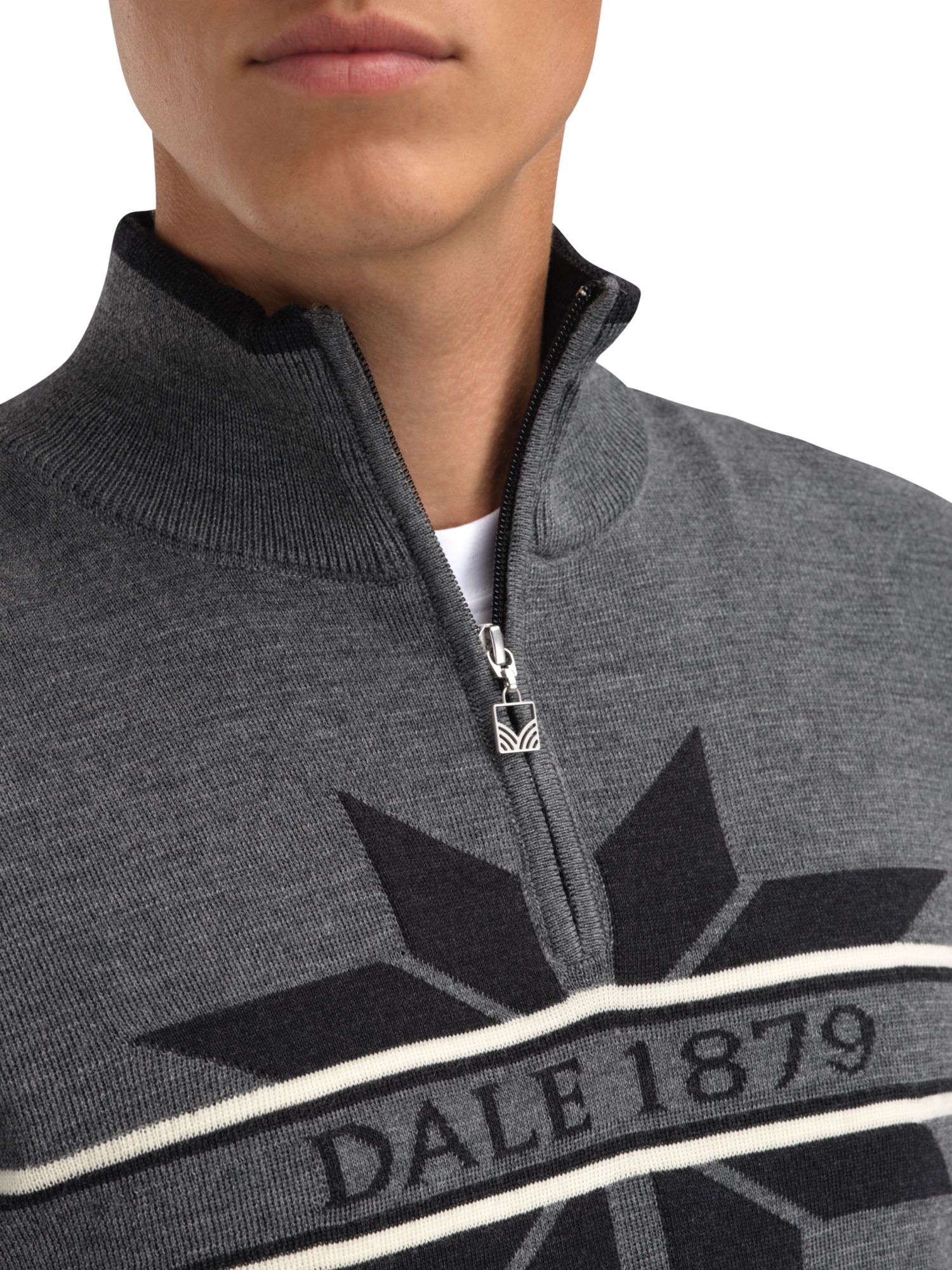 Nåle Men's Sweater - Merino Wool Smoke Dark Charcoal