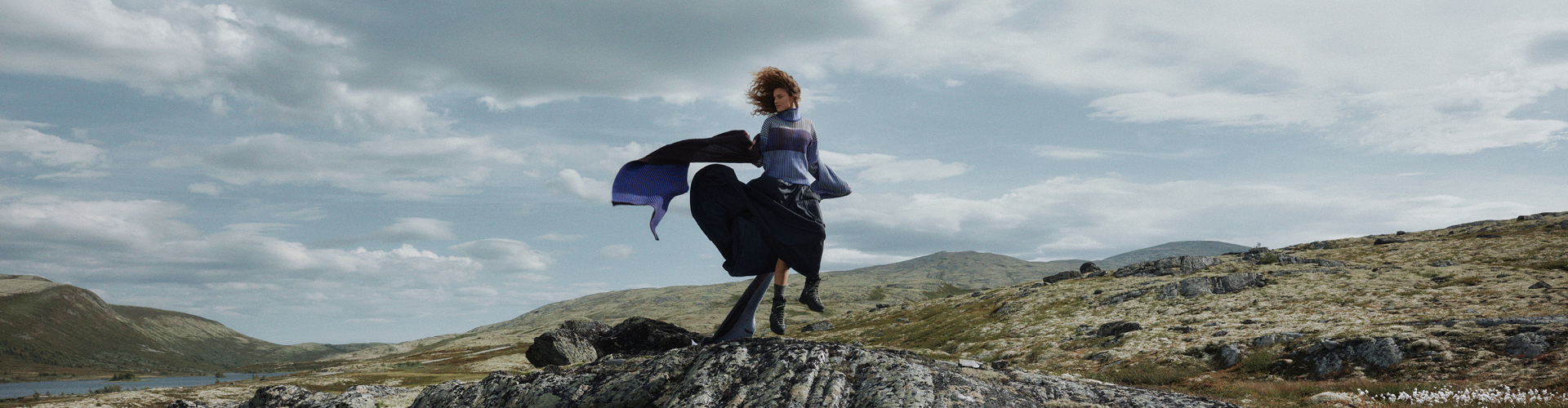 取寄) ダーレオブノルウェー ロゼ スカーフ - ウール-カシミヤ Dale of